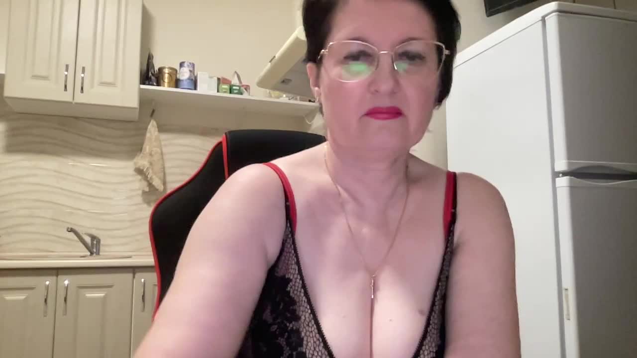HotMilfPussy Adult Chat January 26, 2026