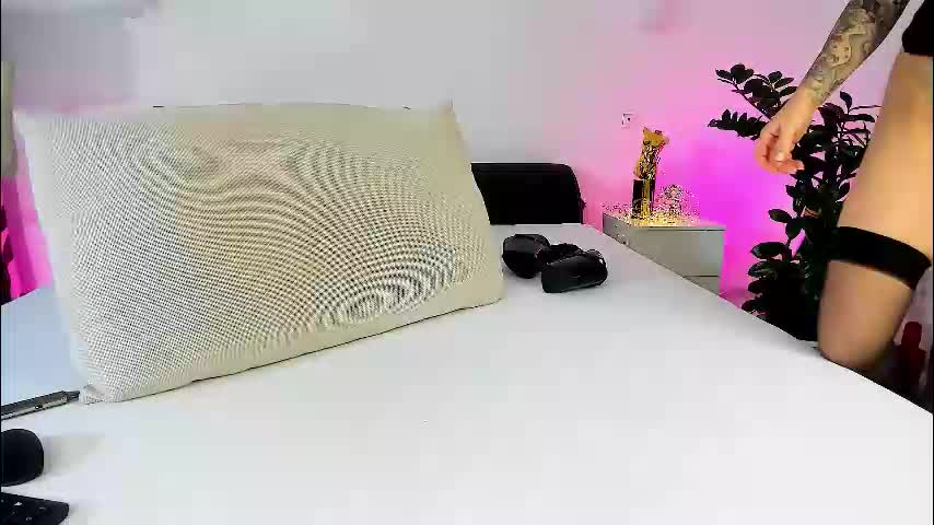 laranya Adult Chat January 26, 2026