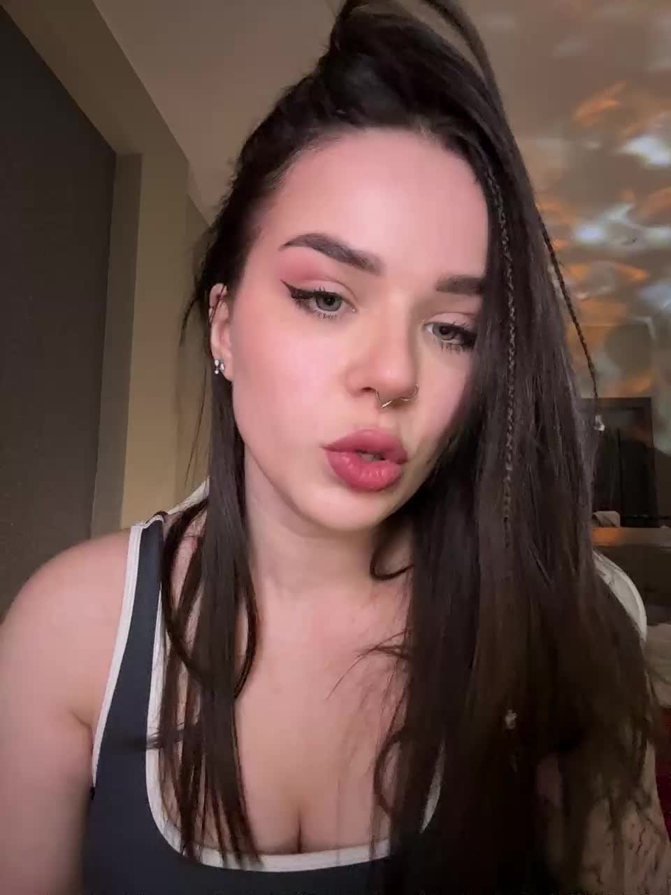 MiniNika Adult Chat January 26, 2026