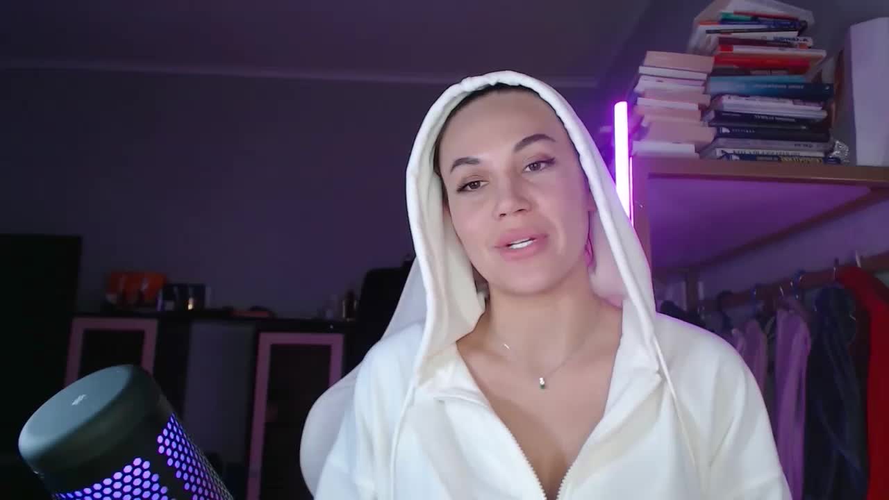 QWEENII Adult Chat January 27, 2026