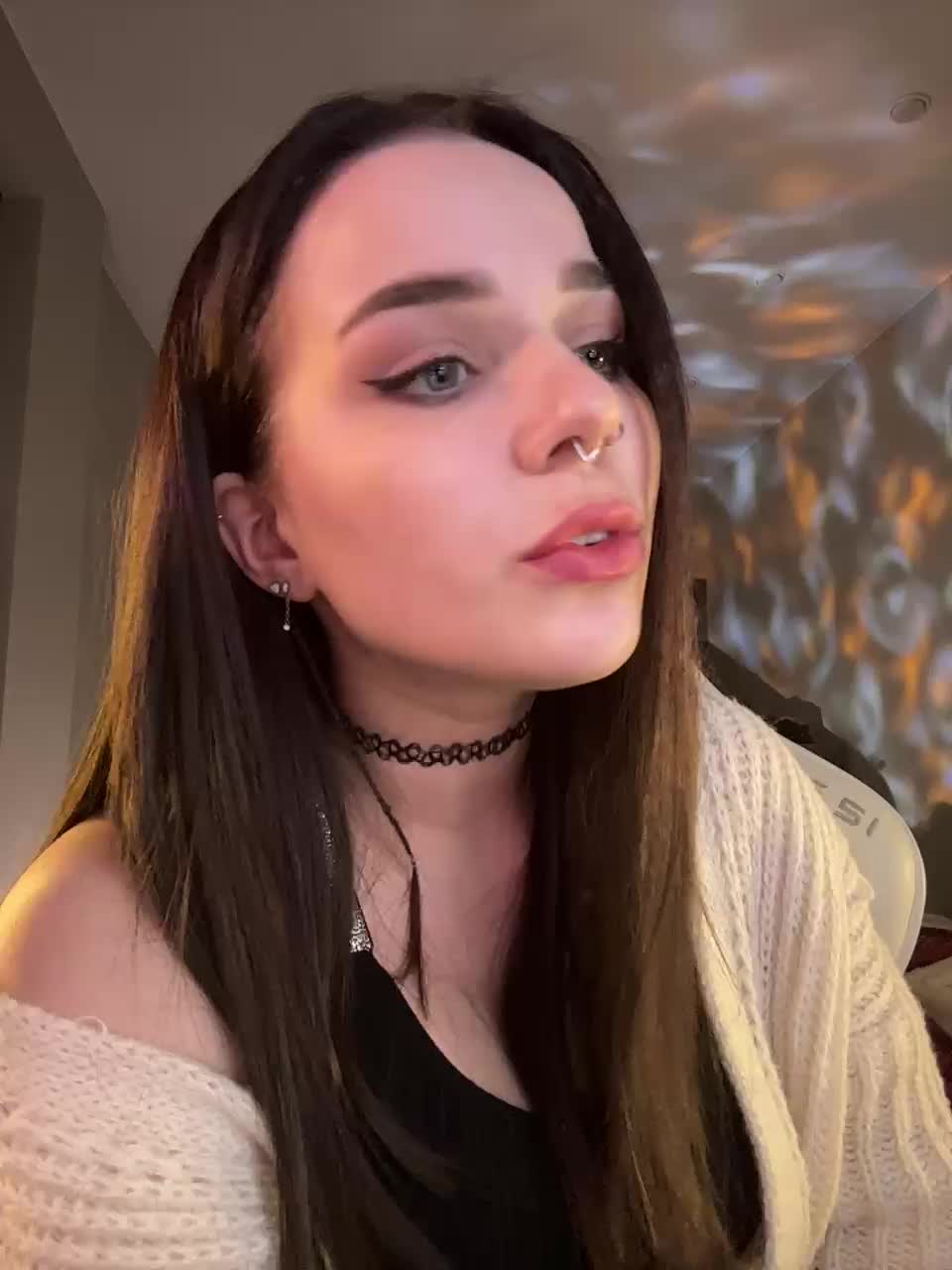 MiniNika Adult Chat January 27, 2026