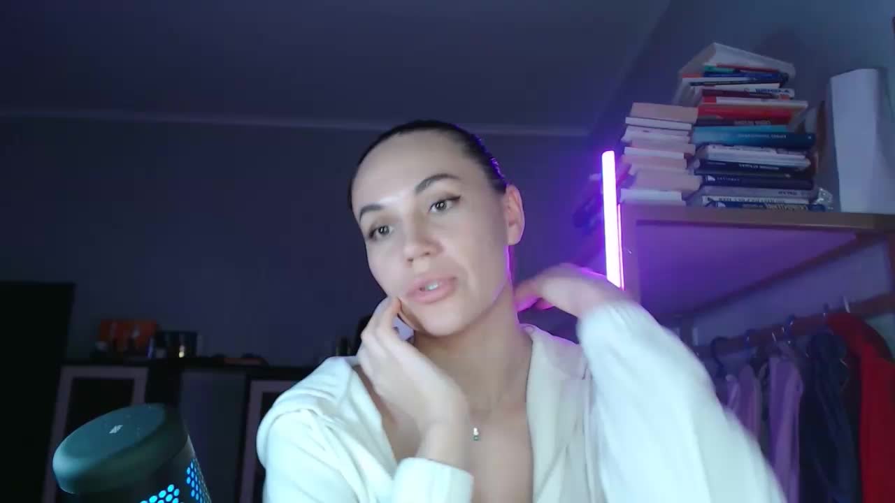 QWEENII Adult Chat January 27, 2026