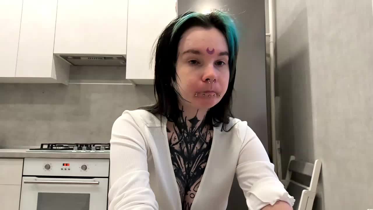 RobbynIturbe Adult Chat January 27, 2026