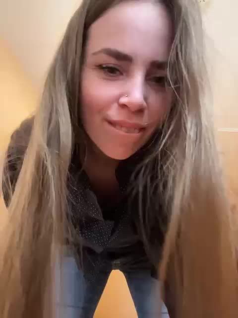 LolaSexxx Adult Chat January 27, 2026