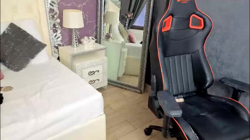 ellaxjane Adult Chat January 27, 2026