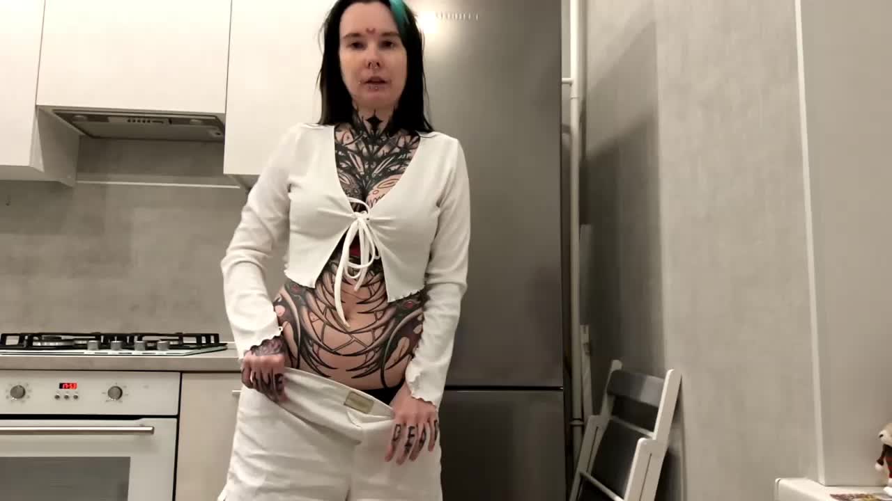 RobbynIturbe Adult Chat January 27, 2026