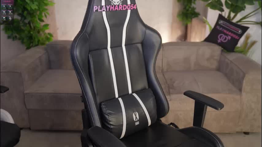 kira0541 Adult Chat January 28, 2026