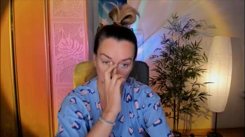 save_the_qween Adult Chat January 27, 2026