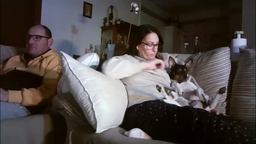 lolahueso Adult Chat January 28, 2026