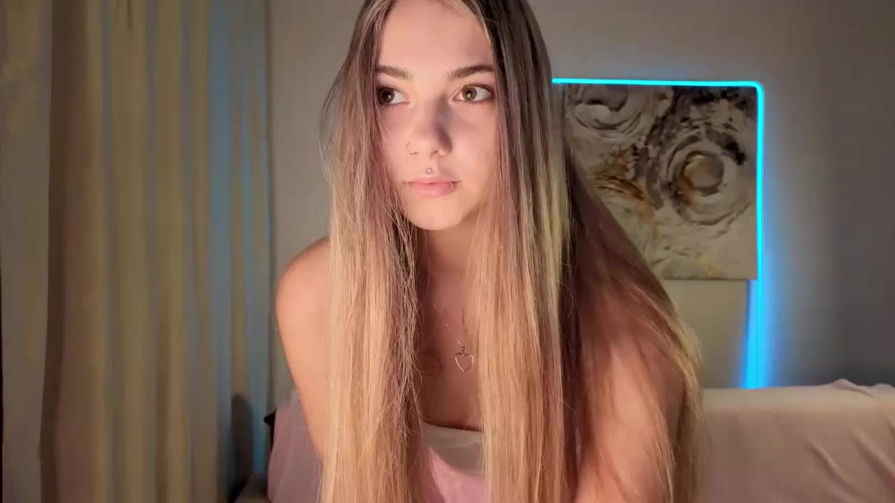 ange-linka Adult Chat January 27, 2026