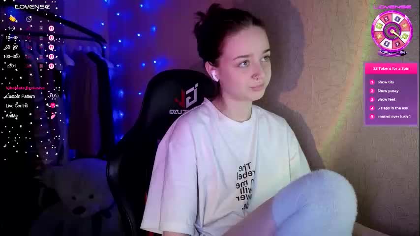 queen_kitty1818 Adult Chat January 27, 2026