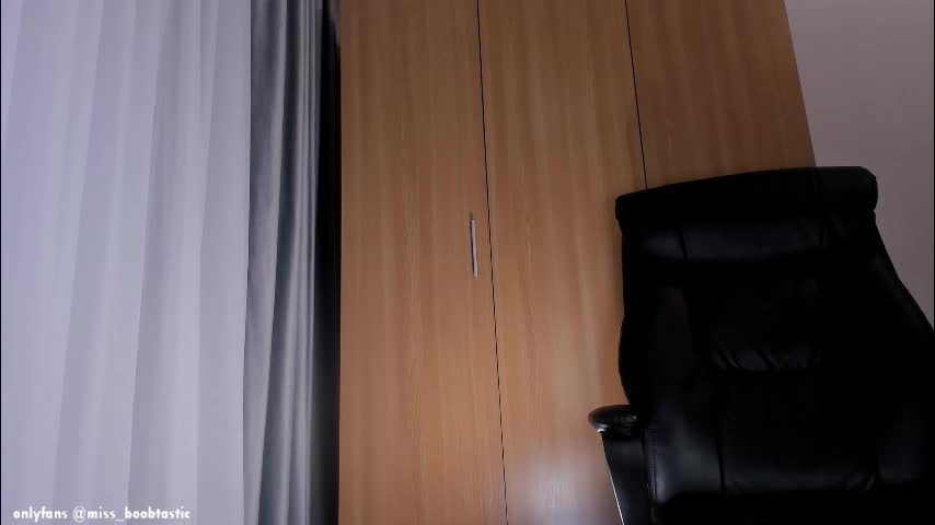 miss_boobtastic Adult Chat January 27, 2026