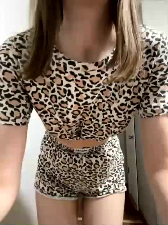 Lola-2 Adult Chat January 27, 2026