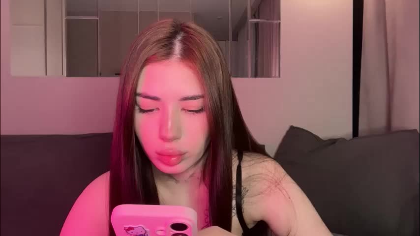 mmkakpoxyi22 Adult Chat January 27, 2026