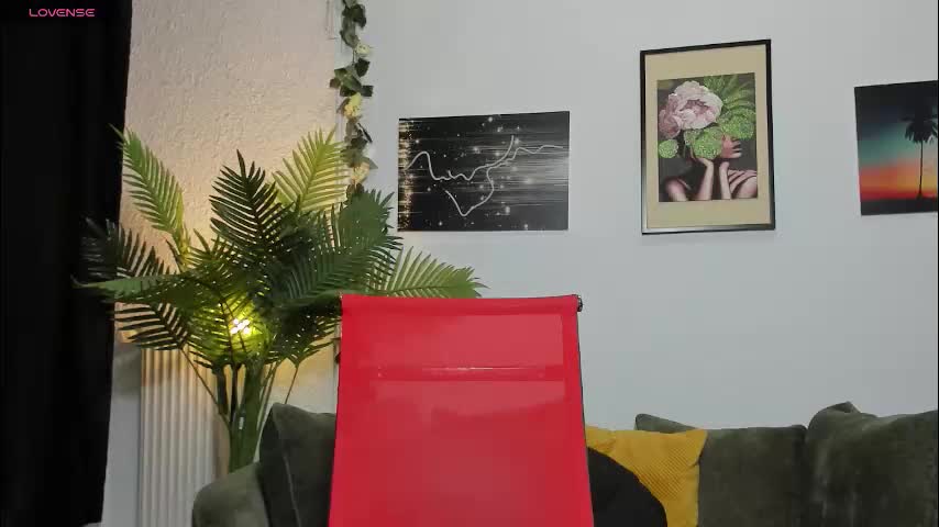 dolce_betty Adult Chat January 28, 2026