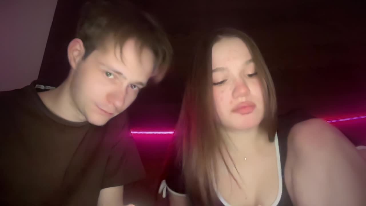 titsDestroy2007 Adult Chat January 28, 2026