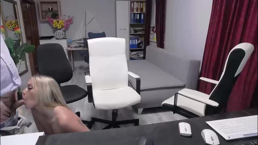 cute00kiara Adult Chat January 28, 2026