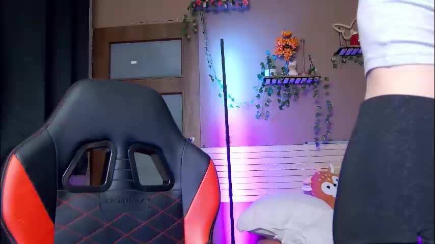 karoline121 Adult Chat January 28, 2026