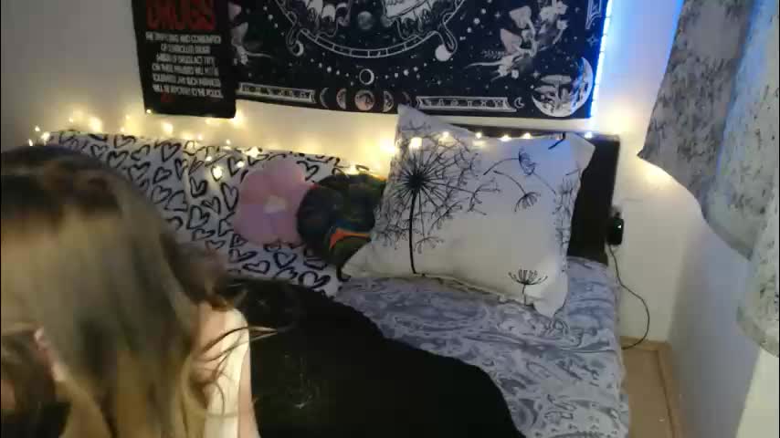 aliens4twenty Adult Chat January 28, 2026