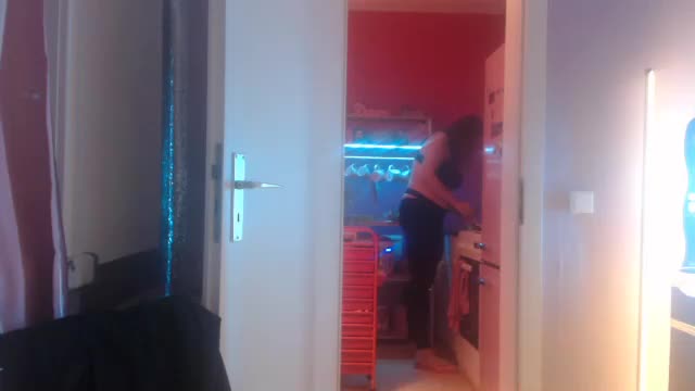 melli23 Adult Chat January 28, 2026