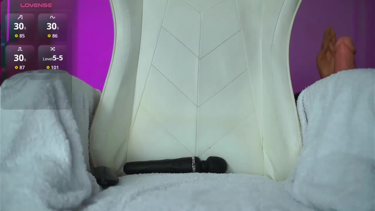 Miss-Bia Adult Chat January 28, 2026