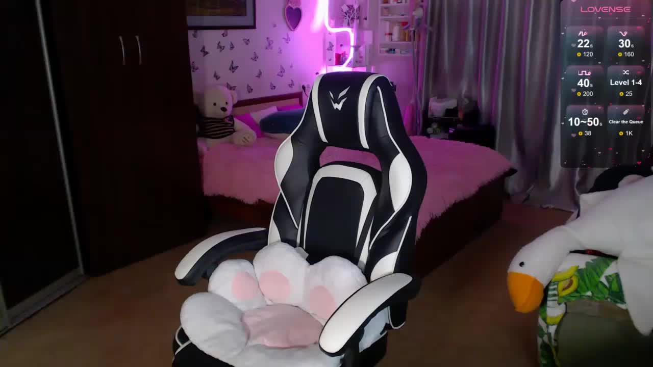 miss-alice- Adult Chat January 28, 2026