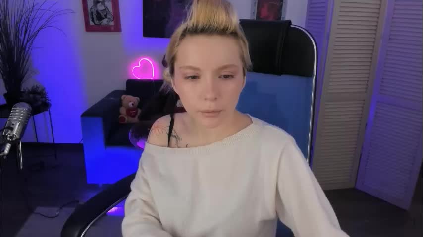 aurorawrenfield Adult Chat January 28, 2026