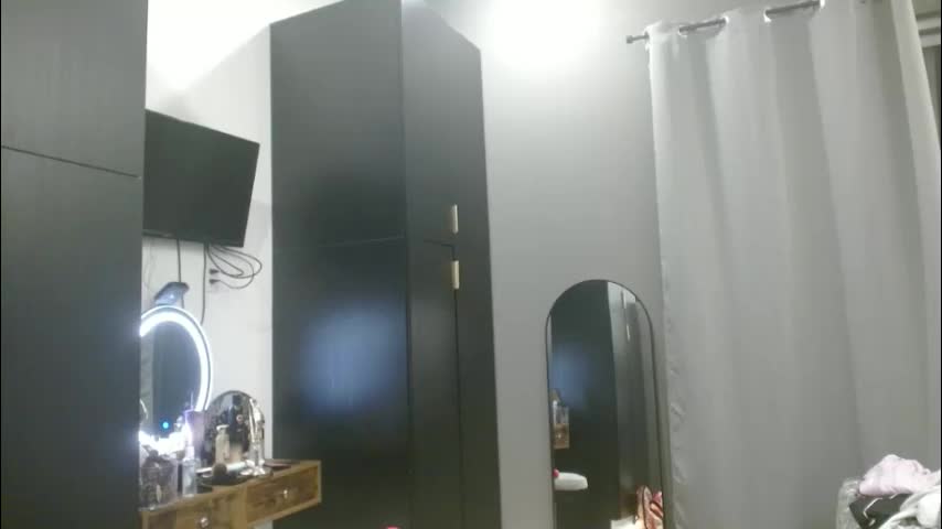 hazel_skye Adult Chat January 28, 2026