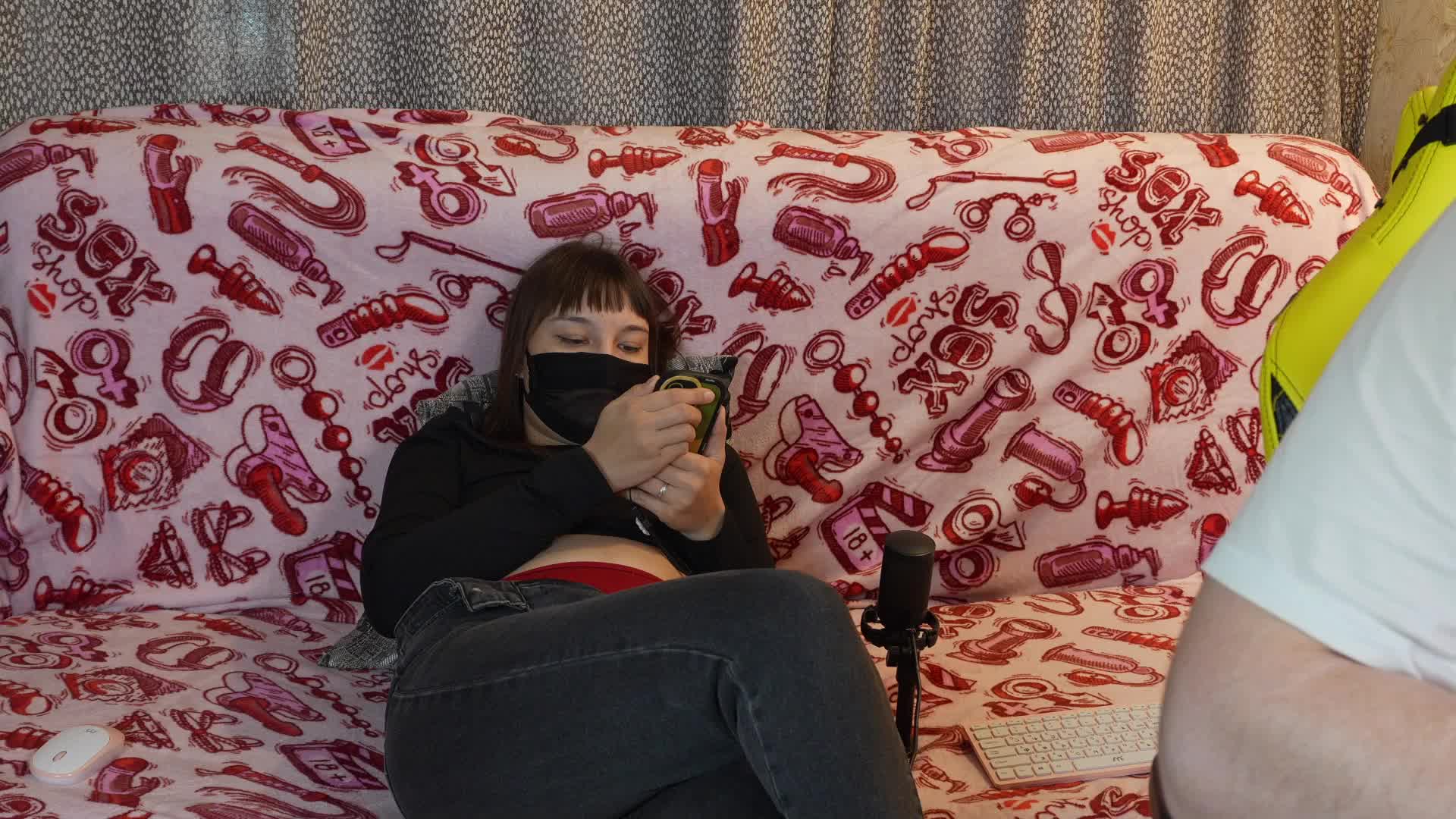 _TomANDJerry_ Adult Chat January 28, 2026