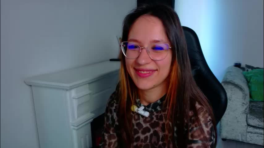 nicoleirisxxx Adult Chat January 28, 2026