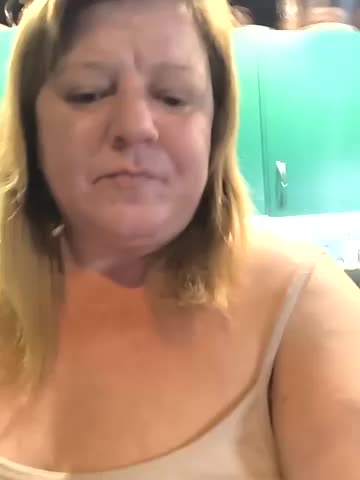 jusichka Adult Chat January 28, 2026