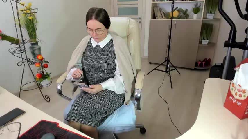 Vika73 Adult Chat January 28, 2026