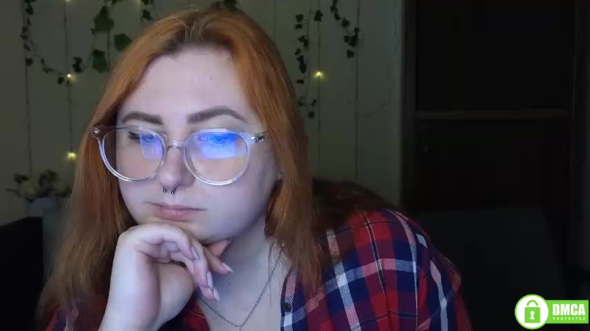 Aliciaredluv Adult Chat January 28, 2026