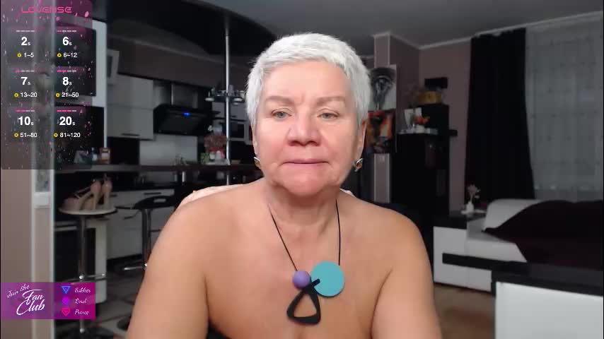 roxana_brooks Adult Chat January 28, 2026