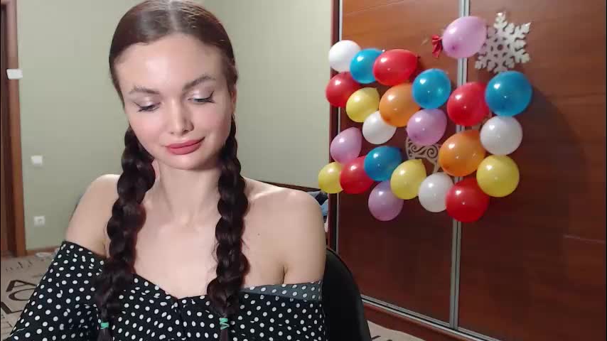 beauty_fruity Adult Chat January 28, 2026