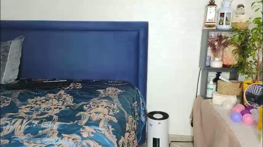 lisi4ka_basik33 Adult Chat January 28, 2026