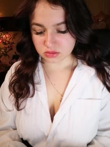 JuliaHesperaks Adult Chat January 29, 2026