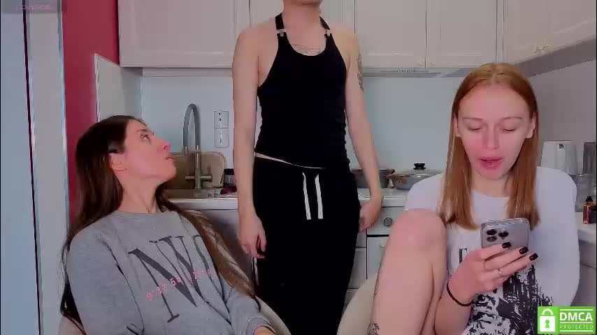 ihavepaws33 Adult Chat January 29, 2026