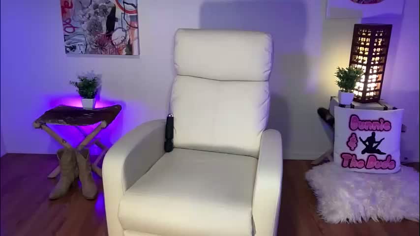 bunnieandthedude Adult Chat January 30, 2026