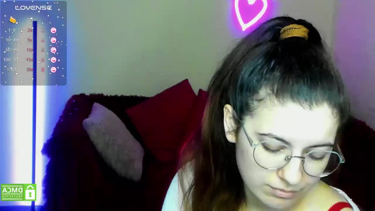 AminaBeatris13 Adult Chat January 30, 2026