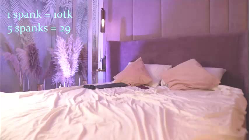 smiley_mia_ Adult Chat January 30, 2026