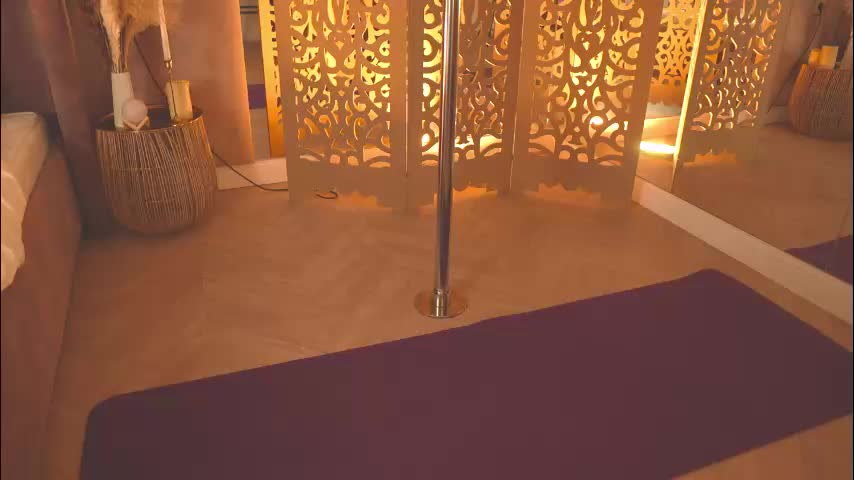 smiley_mia_ Adult Chat January 30, 2026