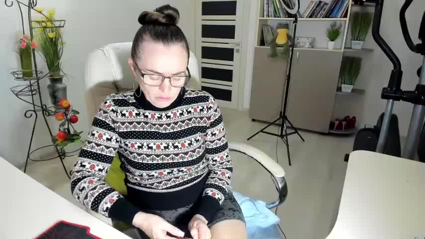 Vika73 Adult Chat January 30, 2026