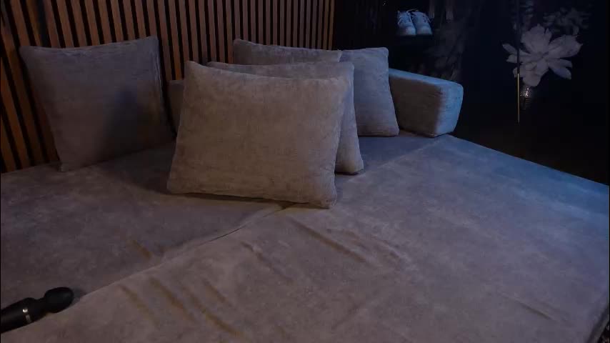 izzy_inked Adult Chat January 31, 2026