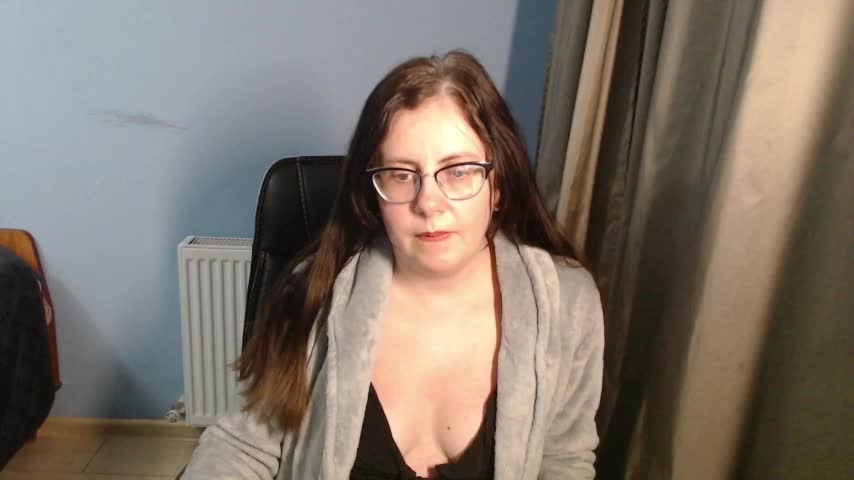 mandarinka28 Adult Chat January 30, 2026