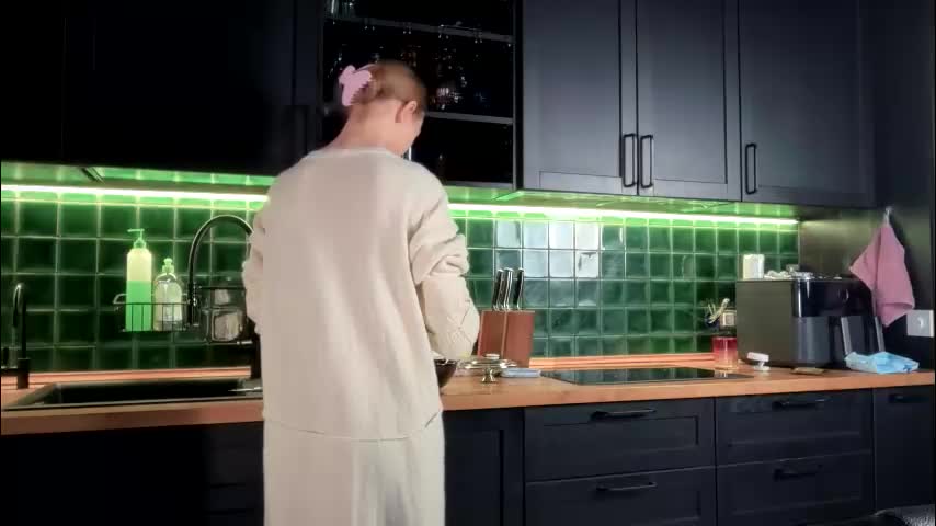 solar_bella Adult Chat January 31, 2026