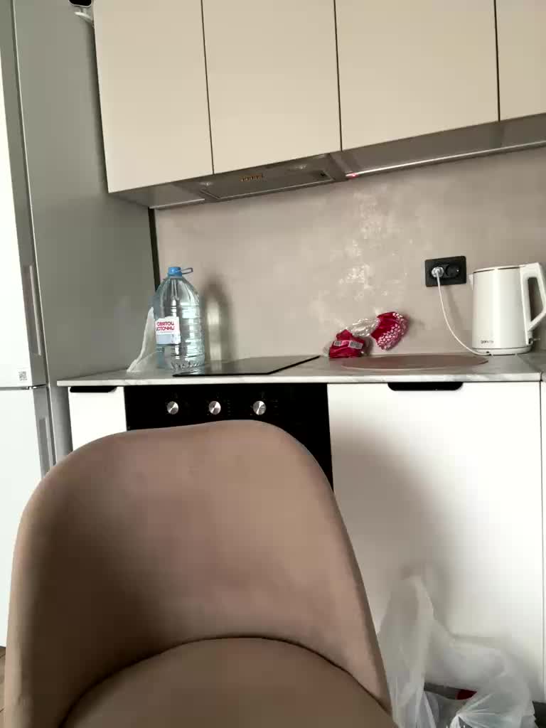 -Molly- Adult Chat January 31, 2026