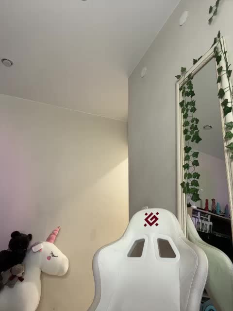 Honey_buns Adult Chat February 1, 2026