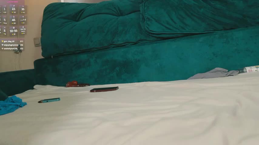 bunnyclide_ Adult Chat February 1, 2026