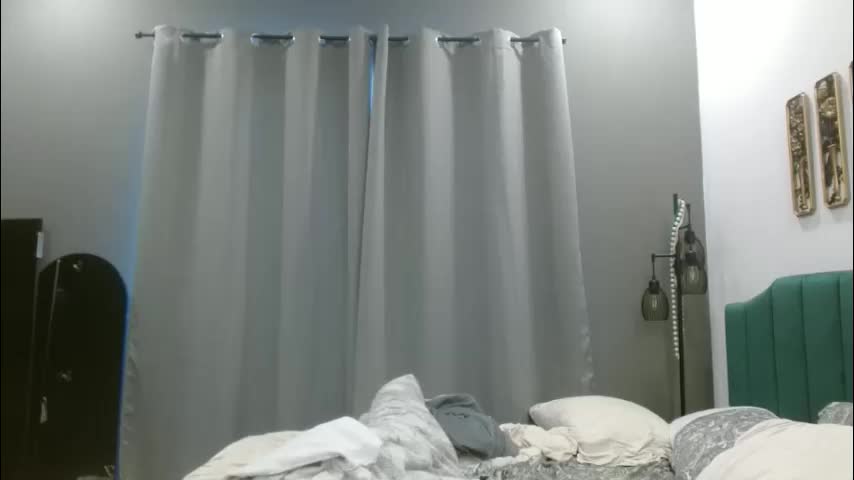 hazel_skye Adult Chat February 1, 2026